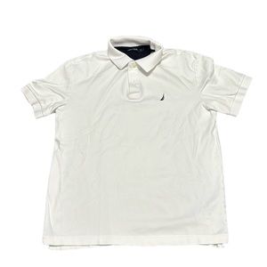 Nautica short sleeve cotton polo shirt in white. Size M. EUC.